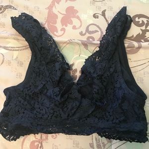 NWT navy blue Aerie lace bralette (L)